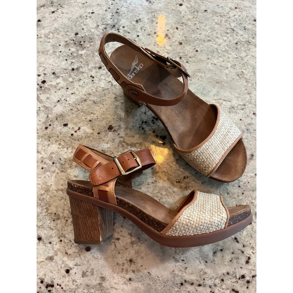 Dansko Women Brown Leather Woven Block Heel Sandals Size 39 US 8.5-9 9550161500